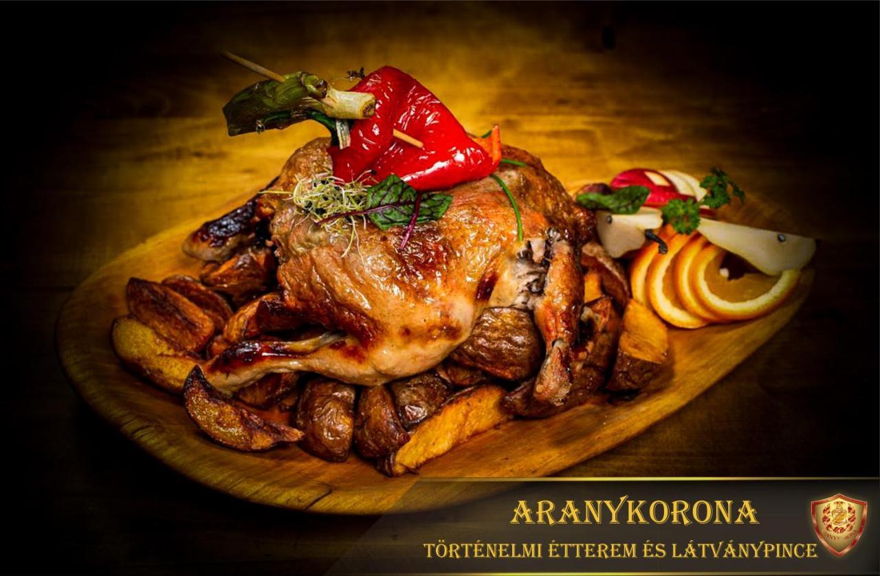 Aranykorona Hotel Miskolc Ngoại thất bức ảnh