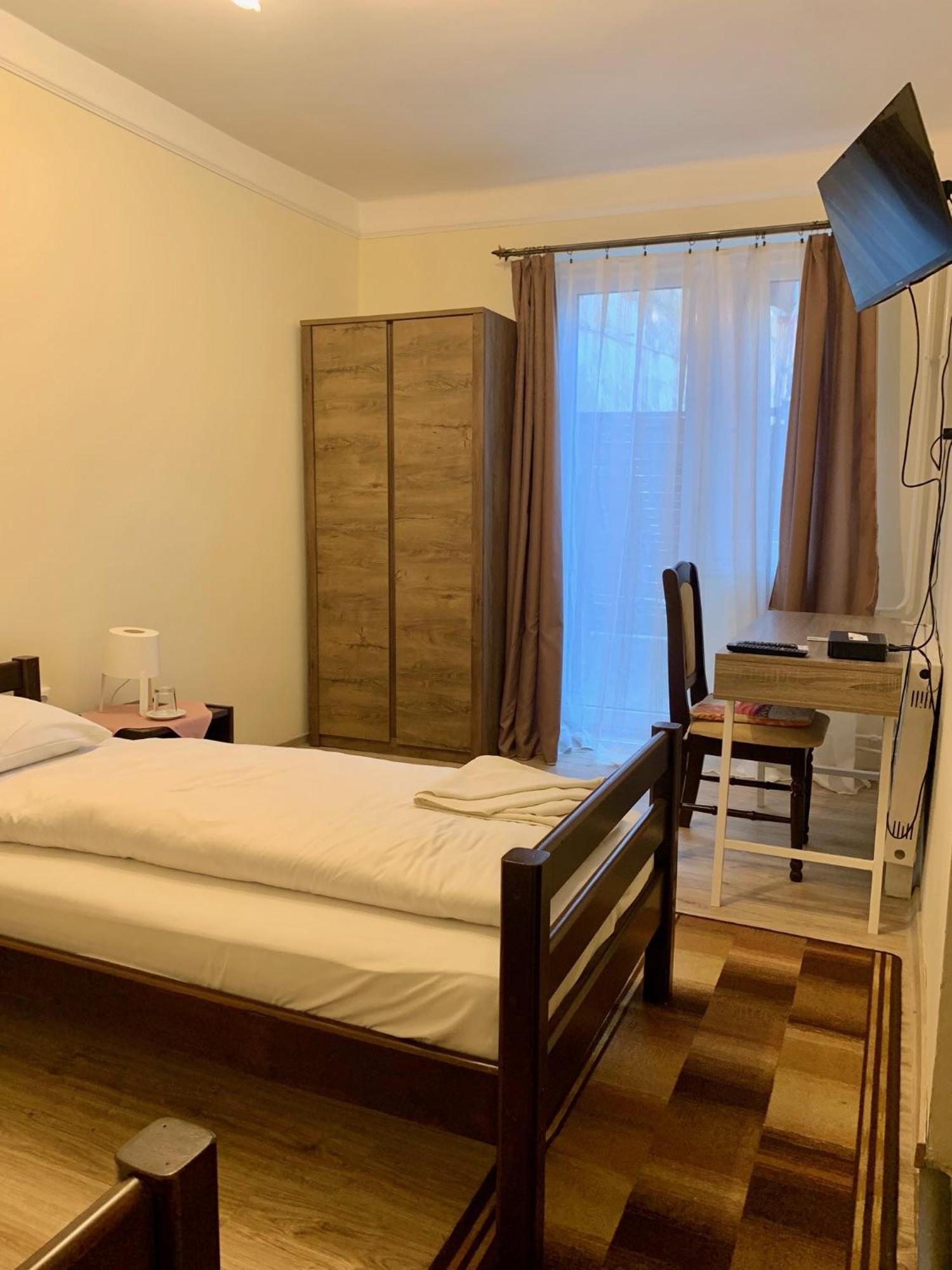 Aranykorona Hotel Miskolc Ngoại thất bức ảnh