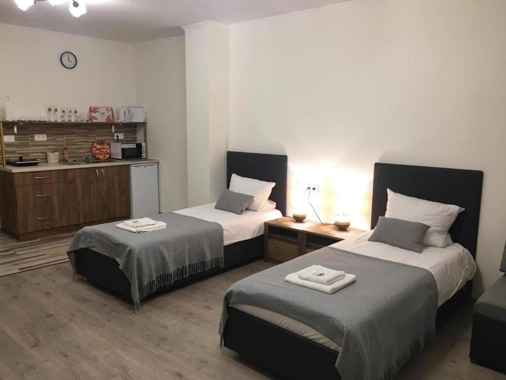 Aranykorona Hotel Miskolc Ngoại thất bức ảnh